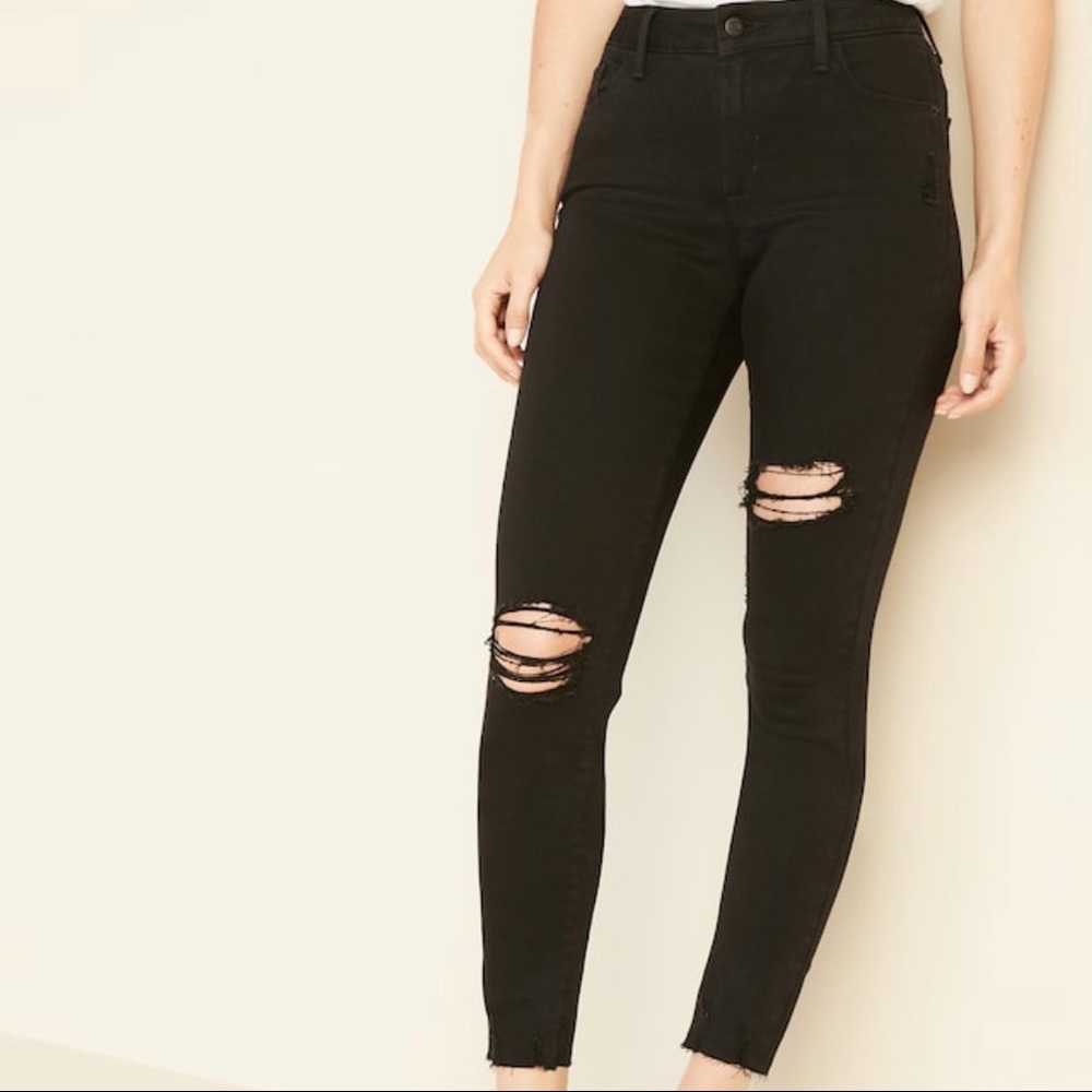 ✨ Mid-Rise Raw-Edge Rockstar Ankle Jeans for Women